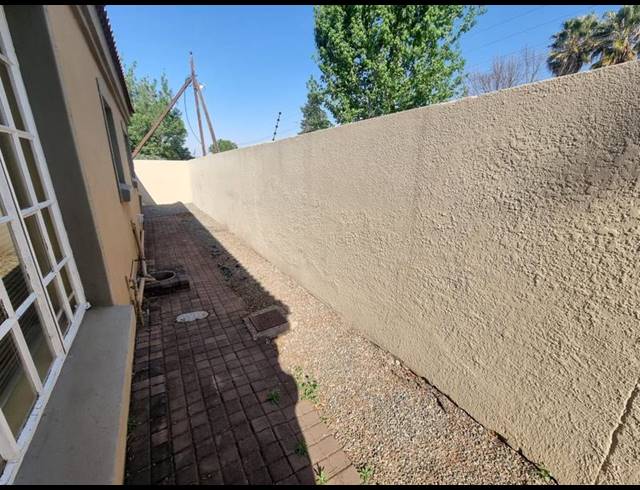 3 BEDROOM PROPERTY TO RENT IN MEYERTON CENTRAL